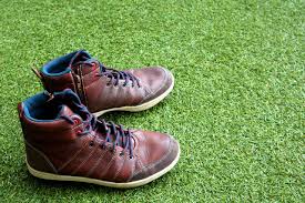 How to diagonal lace converse (7 holes). 8 Uber Cool Ways To Lace Converse Shoes You Didn T Know Before Fashionhance