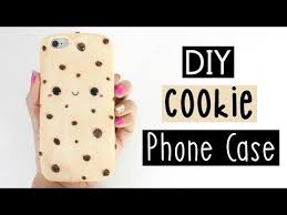 You will need a plain phone pouch, evo stik glue, and ankara fabric. 21 Diy Hot Glue Phone Cases Ideas Hot Glue Phone Case Phone Cases Diy Phone Case