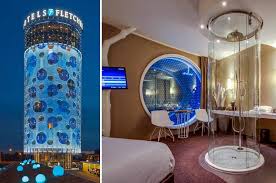 The train journey will take 12 minutes to amsterdam central. Hotels Amsterdam Zentrum 25 Coole Unterkunfte Ab 26 Euro