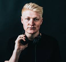 Künstler & Darbietungen 2024