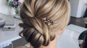 You can wear medium length hairstyles in a number of ways, in a variety of shapes and styles including straight, wavy or curly. 50 Unforgettable Mother Of The Bride Hairstyles Easy Hairstyles
