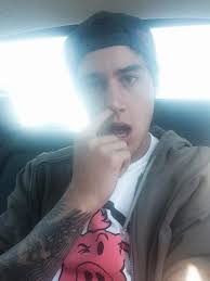 Devon Ferris (@horan_devon)