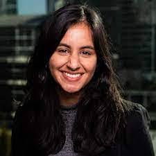 Gina Glazer's Instagram, Twitter & Facebook