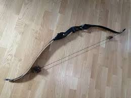 This means that the bow can be disassembled into two pieces. Bogenschiessen Schiessen Zielen Werfen Willhaben