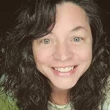 Elizabeth Papesh's Instagram, Twitter & Facebook