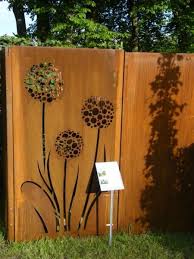 Sichtschutz Aus Cortenstahl Mit Motiv Allium Sichtschutz Garten Sichtschutz Cortenstahl Sichtschutz