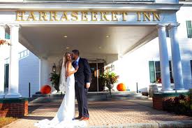 There is a buffet breakfast and afternoon tea for an additional charge. Harraseeket Inn