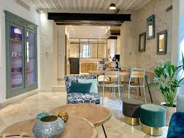 Vous Cherchez Un Appartement De Luxe Dans Un Village Authentique Proche De Sophia Antipolis Ma Maison A Valbonne Vous Propo Appartement Luxe Maison Appartement
