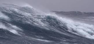 Resultado de imagen para imagenes del mar en tormenta