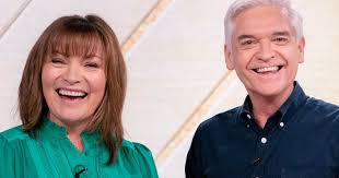 Lorraine Kelly says 'everybody lost their minds a wee bit' over the Phillip  Schofield scandal