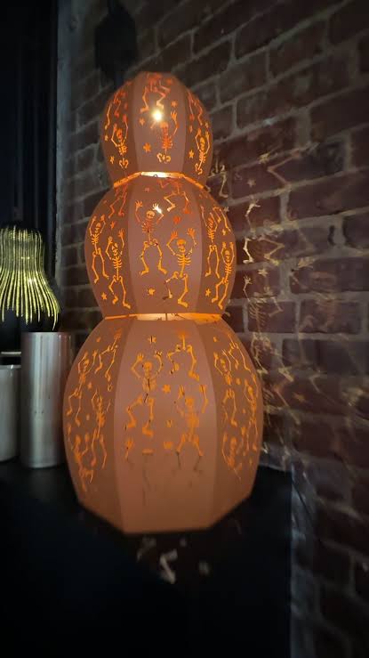 Stackable Skeleton Pumpkins: Spookiest Halloween Decor