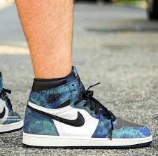 Jordan 1 White Black Aurora Green Air Jordan 1 High Og Tie Dye White Black Aurora Green For Sale In 2020 Nike Casual Shoes Nike Sneakers Women Womens Fashion Shoes Sneakers
