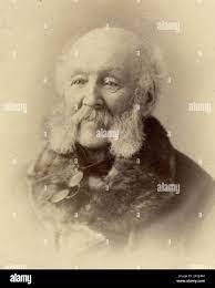 Frederick Chase's Instagram, Twitter & Facebook