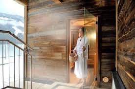 Unser wellnessbereich soll ein ort der ruhe und erholung für unsere gäste sein. Wellness Mit Sauna Hotel Sonnschupfer Schladming