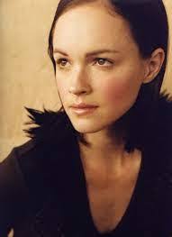 Earline Irwin's Instagram, Twitter & Facebook