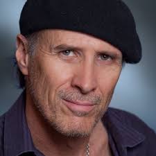 Pablo Mason (@pablosnaps)