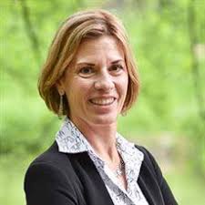 Linda Sauer's Instagram, Twitter & Facebook