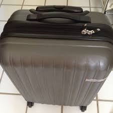 Our Costco Ricardo Expandable Carry On 7 1 Lbs Or 3 2 Kg For 20 Or 50 8 Cm Travel Light Carry On Travel Gear