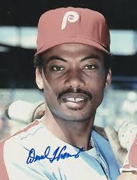 DERREL THOMAS PHILADELPHIA PHILLIES ACTION SIGNED 8x10