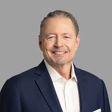 Cali Rusk's Instagram, Twitter & Facebook