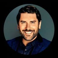 Christopher (Chris) L.