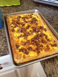 Pin By Kelli Cunningham On Delicious Breakfast Pizza Recipe Breakfast Pizza Slow Cooker Breakfast Casserole
