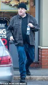 He proposed to his wife susan on one knee outside 'andy's records', because it was the first place where they kissed. Peter Kay Makes A Rare Appearance In Public As He S Seen At Petrol Station Ahead Of Tour Daily Mail Online