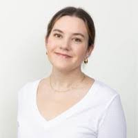 Lori Brewington's Instagram, Twitter & Facebook