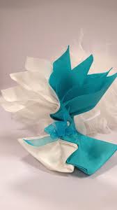 Mariage Bleu Et Blanc Fleur Exotique Servieren Technik Pinterest Avec Mariage Bleu Et B Pliage Serviette Papier Pliage Serviette Papier Facile Pliage Serviette
