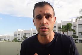 Le Père Noël est venu rendre visite aux enfants de l'Institut Pomponiana de  Hyères en hélicoptère