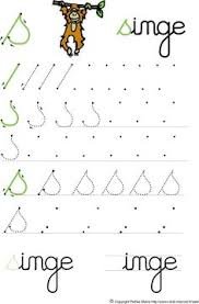 Après, identifier et nommer l'illustration associé. 57 Idees De Les Voyelles Les Voyelles Apprentissage Cahier D Ecriture