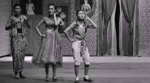 70 1 bola basket mencelupkan. Perjuangan Restorasi Film 3 Dara Untuk Ffi 2016 News Entertainment Fimela Com