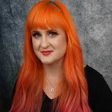 Amanda Fulk's Instagram, Twitter & Facebook