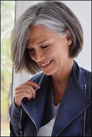 15 Perfect Short Haircuts For Older Women Trend Bob Hairstyles 2019 In 2020 One Length Haircuts Older Women Hairstyles Medium Hair Styles