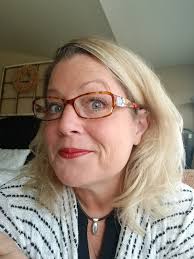 So... I have a friend who couldn't bare the thought of me not having a  gaggle of gifts to open Christmas morning. I knew it would be a side-effect  of being newly