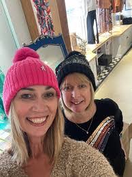 Jennifer Saville's Instagram, Twitter & Facebook