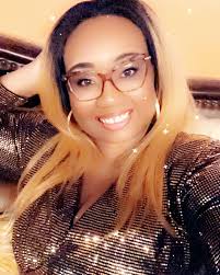 Any females in Massachusetts I'm in needs some friends just to have girl  talk , hangout, go to brunch, shopping etc. I have been in Massachusetts  for almost 3 years and it's