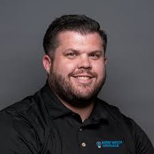 Scott Benford's Instagram, Twitter & Facebook