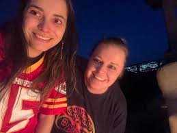 This is kind of wild but are there any Chiefs Fan's in Aurora that are  planning
