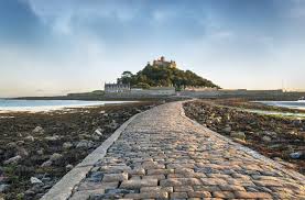 It's on a meandering street called the warren, a terrace of whitewashed houses. The Perfect 3 Days In Cornwall Itinerary The World Was Here First