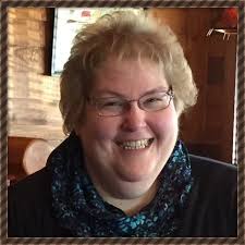 🌟 Meet Jennifer Mellett '90! 🌟 Jennifer is a dedicated care coordinator  at Spring Harbor Hospital and a mental health crisis clinician in her local  emergency room. We had the privilege of