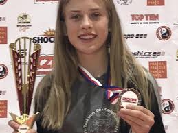 Pommersfelden nehmen Pokale aus Prag mit