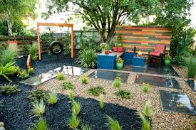 Eclectic Backyard With Tire Swing Backyard Yard Crashers Backyard Layout