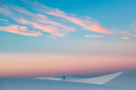 A huge area of white gypsum dunes covering 275 square miles, near alamogordo, one of the most the preserve was established in 1933 as a national monument, and upgraded to a national park in december 2019, accompanied by land transfers to. White Sands Amerikas Neuester Nationalpark Geo