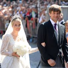 Ernst August Jr Von Hannover Und Ekaterina Erwarten Ein Baby Ernst August Hochzeitskleid Spitze Erwarte Ein Baby
