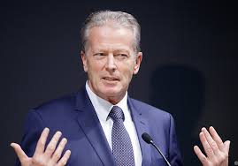 In september 2014 he also became vice chancellor of austria and chairman of the övp. Y22exhhrb6gdwm