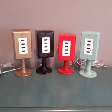Recharge Pour Les Telephones Tablettes Etc Differentes Couleurs Disponibles Charging Station Diy Diy Electrical Charging Station