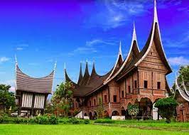 Rumah Adat Minangkabau Ciri Khasnya Gambar Lengkap
