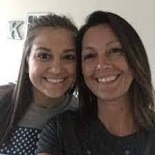 Angela Condon's Instagram, Twitter & Facebook