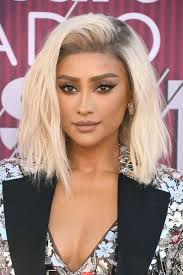 Shay Mitchell Shag Bleach Blonde Hair Platinum Blonde Hair Shay Mitchell Hair